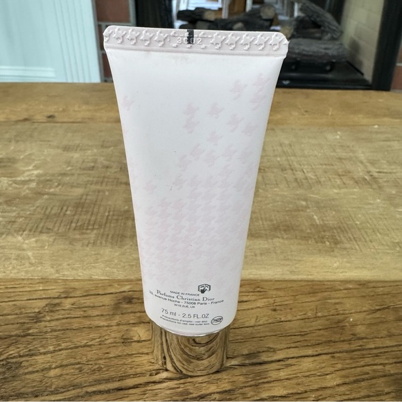 NEW Miss Dior Rose Sorbet Shimmering Body Gel ~ SEALED ~ 2.5 oz - Picture 4 of 6